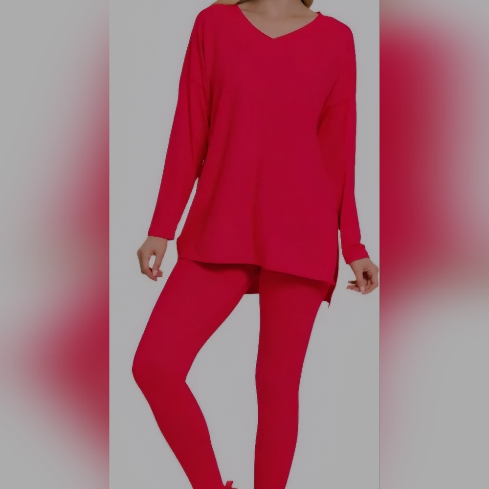 Zenana Outfitters Red Leggings Set
